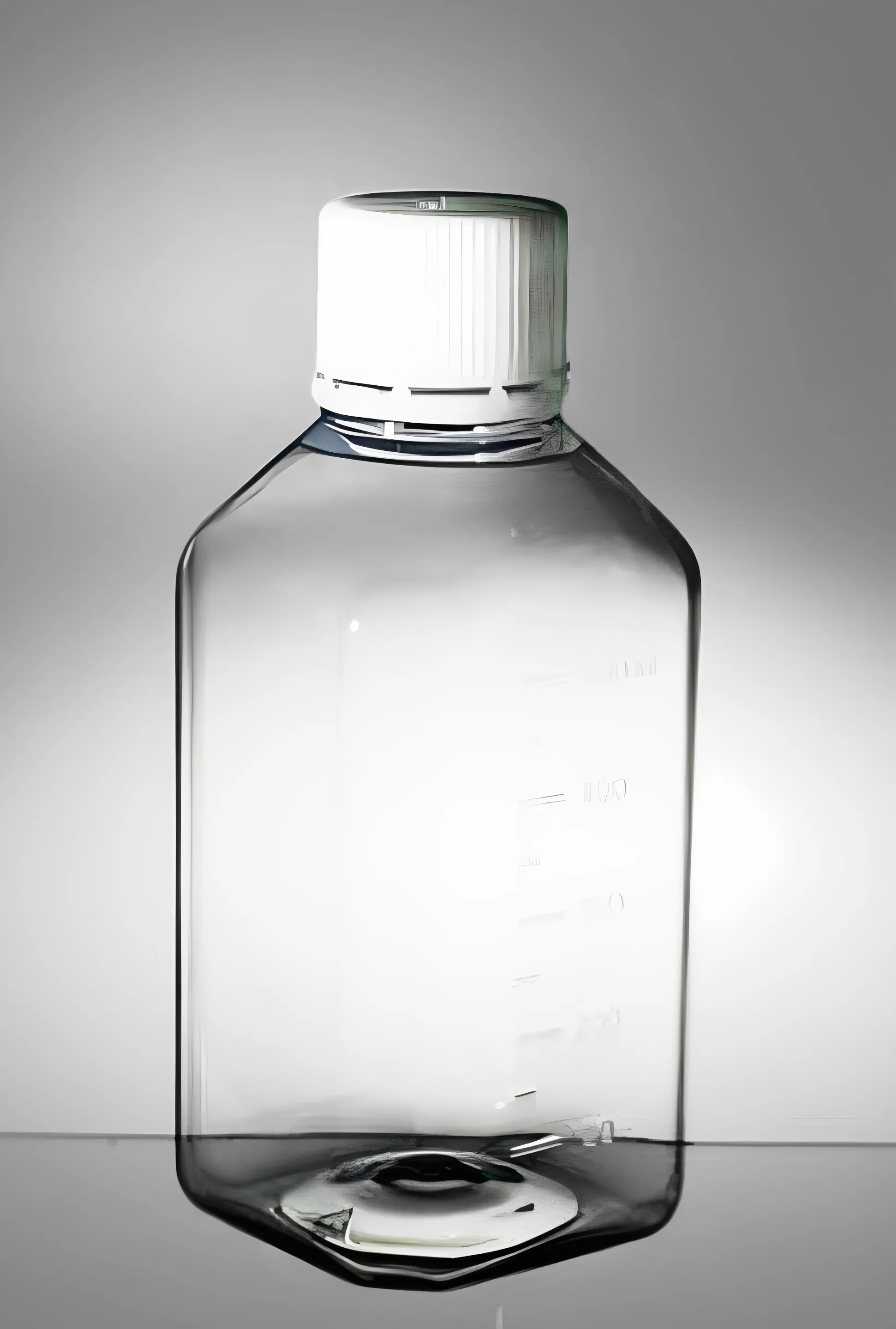 sterile Enghalsflasche, 500 ml, PET, transparent, je 12 St. folienverpackt, VE 120 St. oktagonal, transparent, auslaufsicher, Skala [P500B-50] 11441107